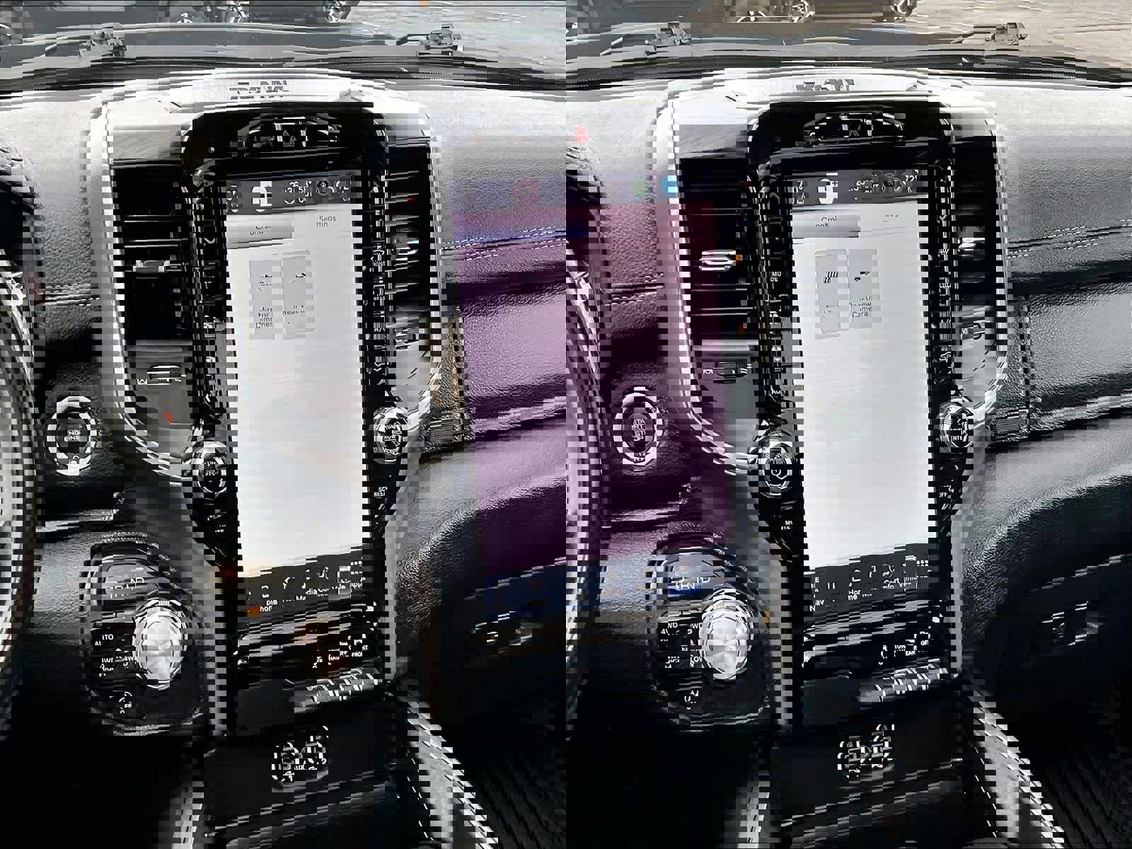 Used 2023 RAM 1500 Laramie image 17