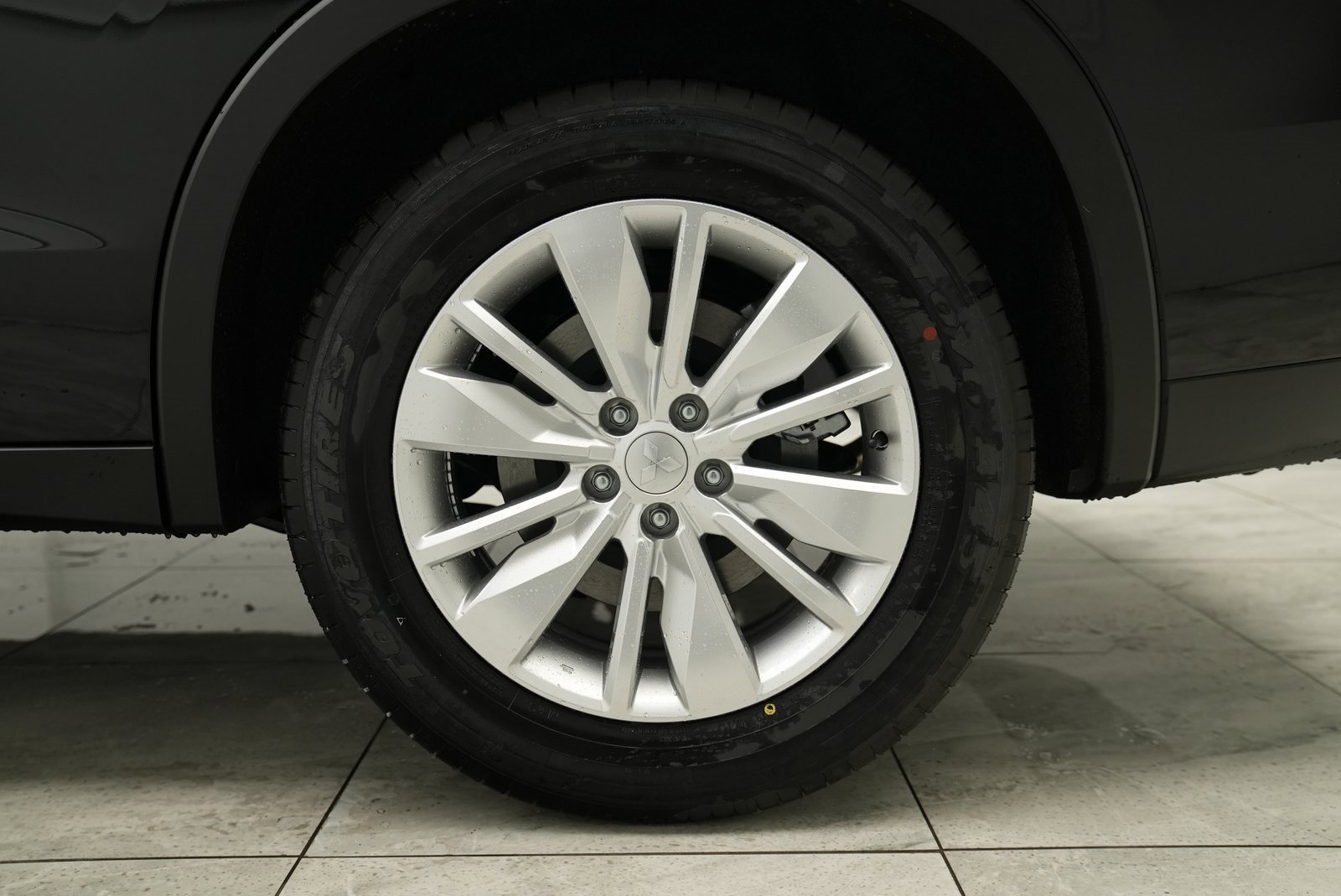 Used 2025 Mitsubishi Outlander ES image 34