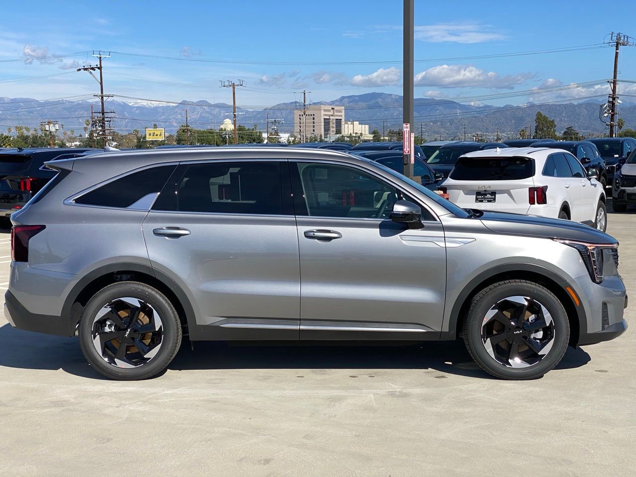 New 2026 Kia Sorento EX image 2