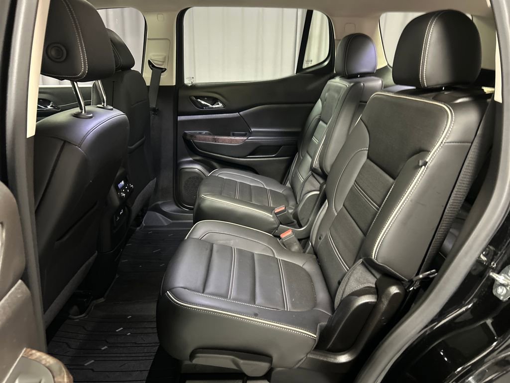 Used 2023 GMC Acadia Denali w/ Denali Ultimate Package image 23