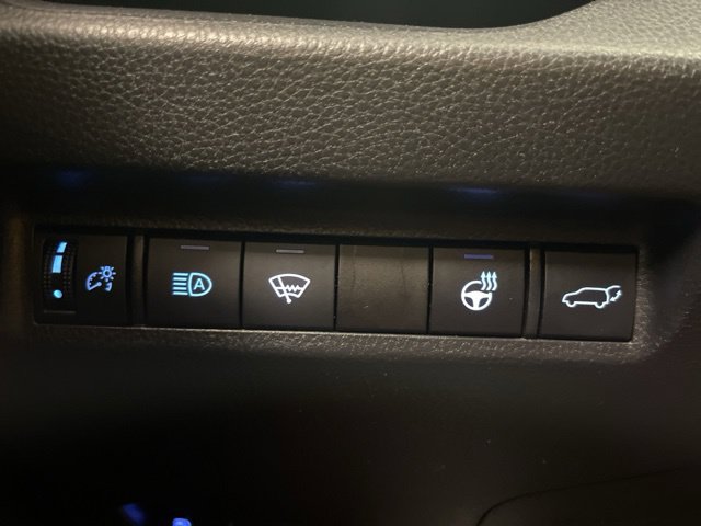 Used 2022 Toyota RAV4 XLE w/ Convenience Package AWD/4WD image 20