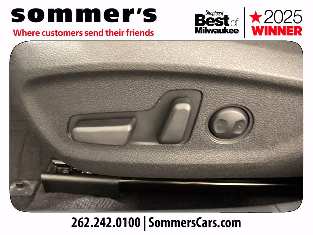 Used 2016 Hyundai Sonata Sport w/ Option Group 02 FWD image 10