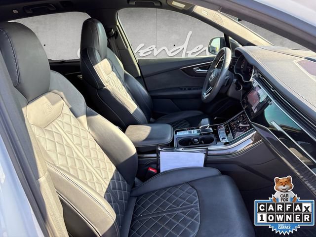 Used 2023 Audi SQ7 Prestige AWD/4WD image 24