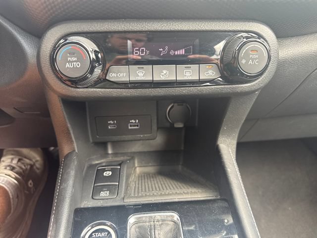 Used 2021 Nissan Kicks SV FWD image 24