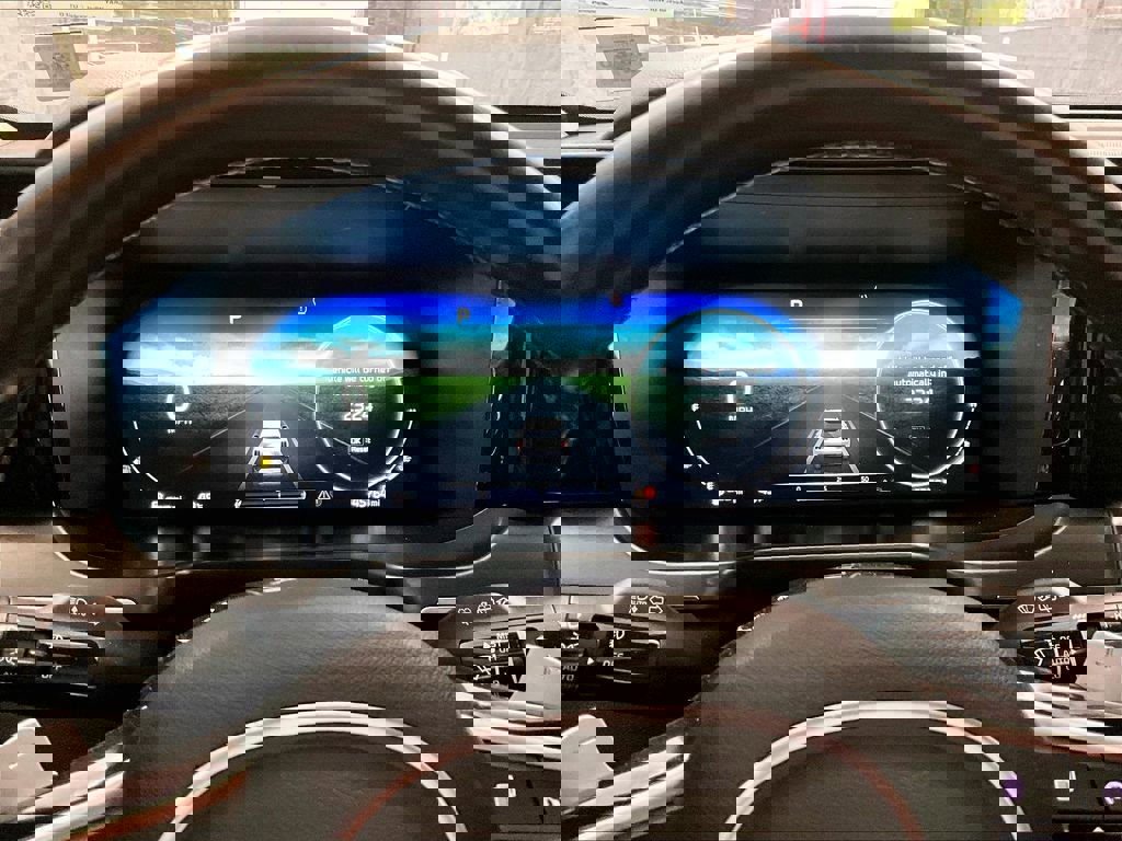 Used 2023 Kia Sorento SX AWD/4WD image 14