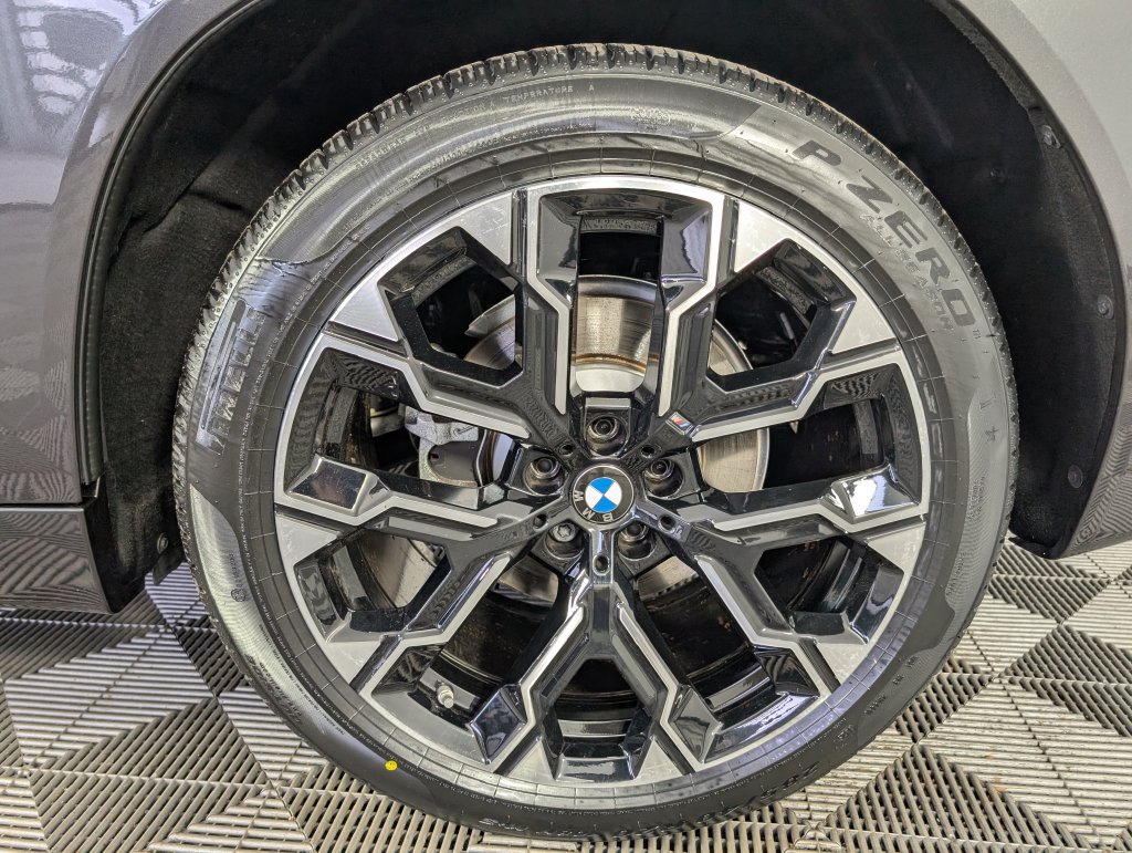 Certified 2026 BMW X3 xDrive30i w/ M Sport Package AWD/4WD image 12