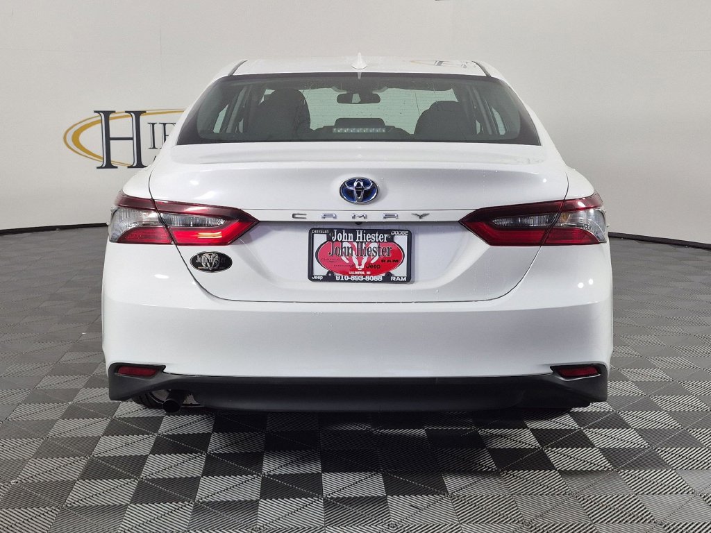 Used 2023 Toyota Camry LE FWD image 6