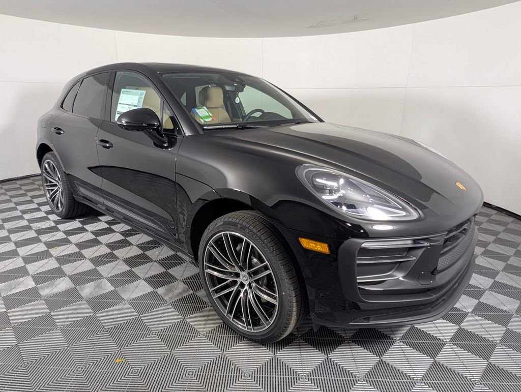 New 2026 Porsche Macan image 7