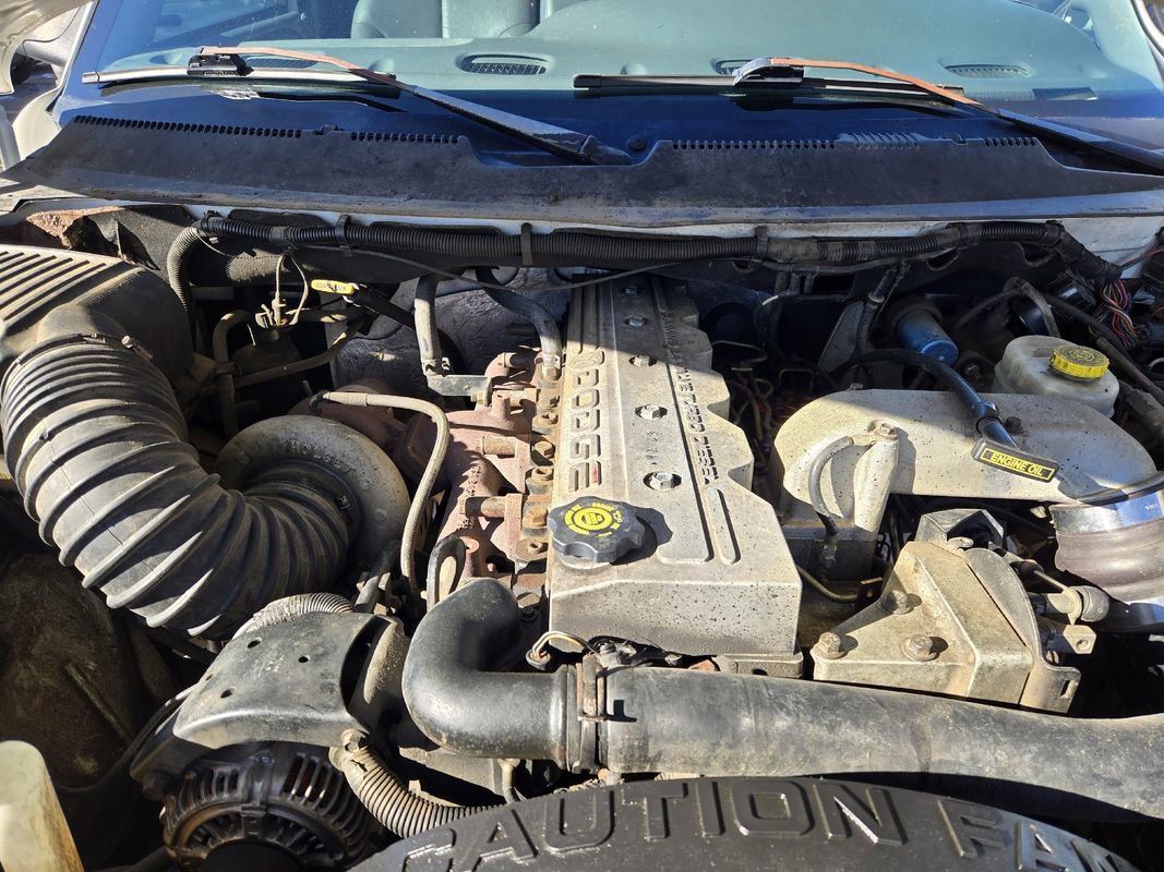 Used 1998 Dodge Ram 2500 Truck ST image 21