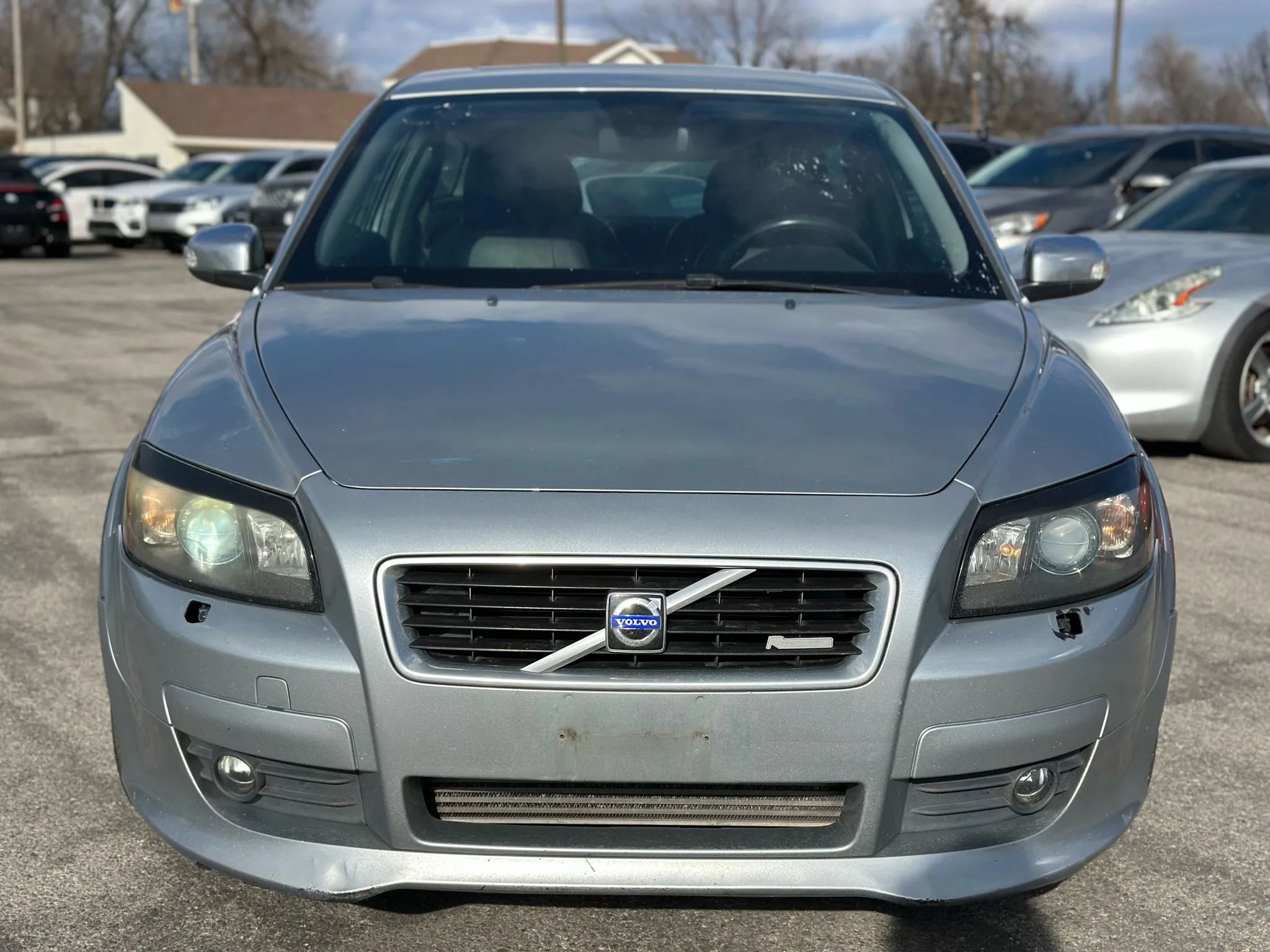 Used 2010 Volvo C30 T5 R-Design image 2