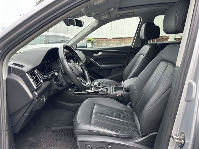 Used 2022 Audi Q5 2.0T Premium Plus w/ Premium Plus Package AWD/4WD image 13