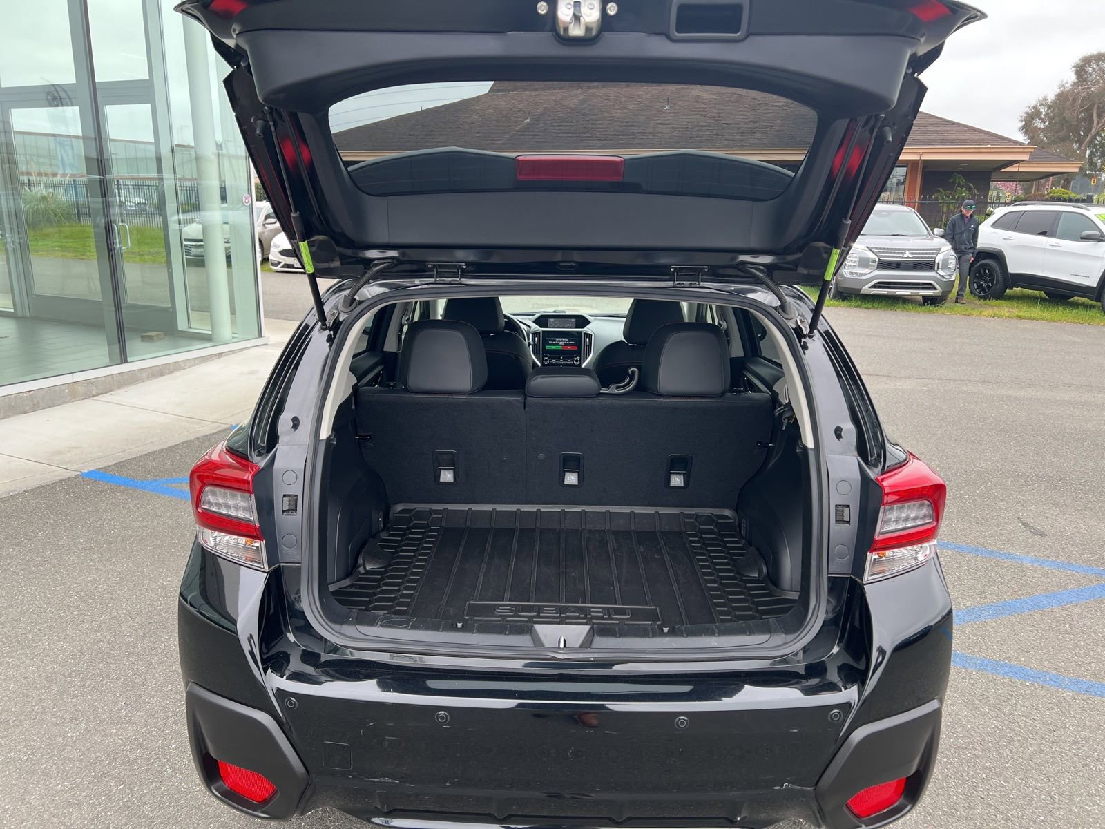 Used 2023 Subaru Crosstrek 2.5i Limited AWD/4WD image 9