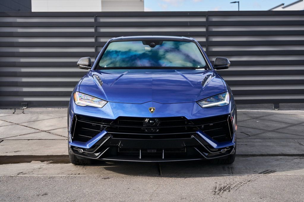 Used 2024 Lamborghini Urus Performante AWD/4WD image 21