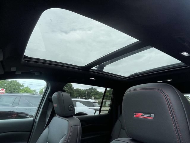 New 2026 Chevrolet Traverse Z71 w/ Enhanced Driving Package AWD/4WD image 13