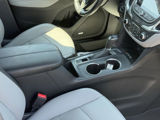 Used 2020 Chevrolet Equinox Premier image 17