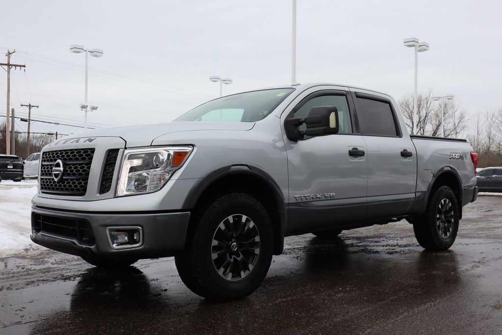 Used 2018 Nissan Titan PRO-4X image 8