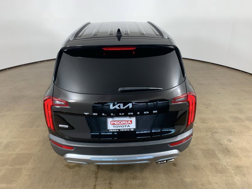 Used 2022 Kia Telluride S image 11