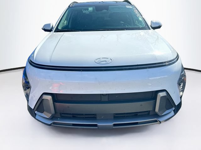 Used 2024 Hyundai Kona Limited AWD/4WD image 4