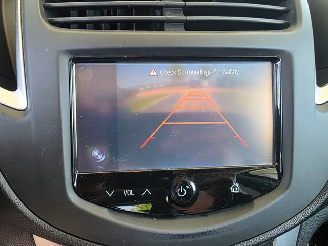 Used 2015 Chevrolet Trax LT w/ LT Sun and Sound Package AWD/4WD image 31