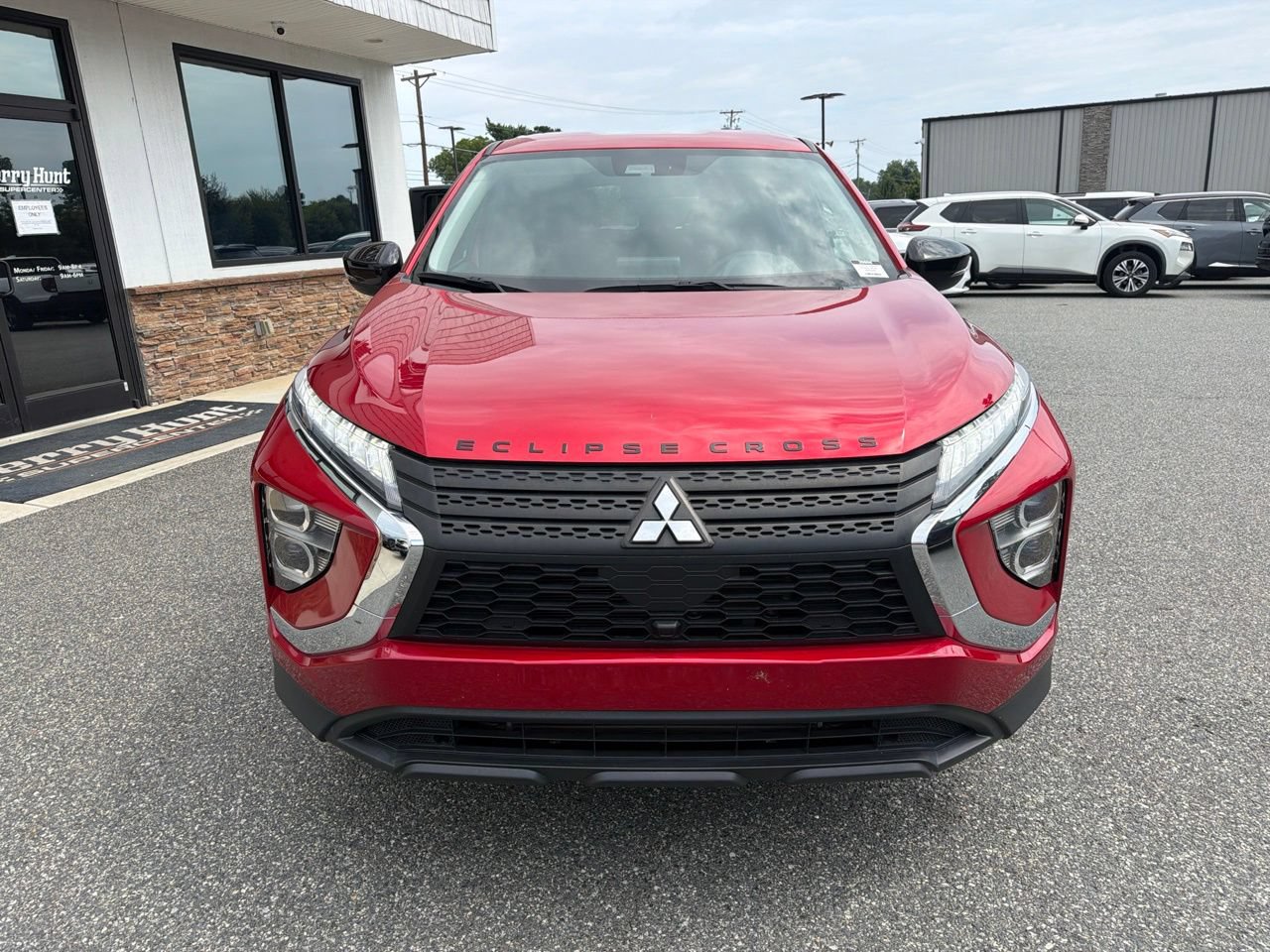 Used 2024 Mitsubishi Eclipse Cross LE AWD/4WD image 11