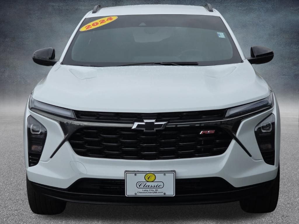 Used 2024 Chevrolet Trax RS FWD image 10