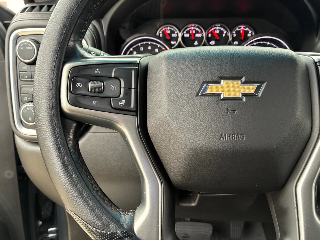 Used 2021 Chevrolet Silverado 1500 LT w/ Texas Edition Plus AWD/4WD image 25