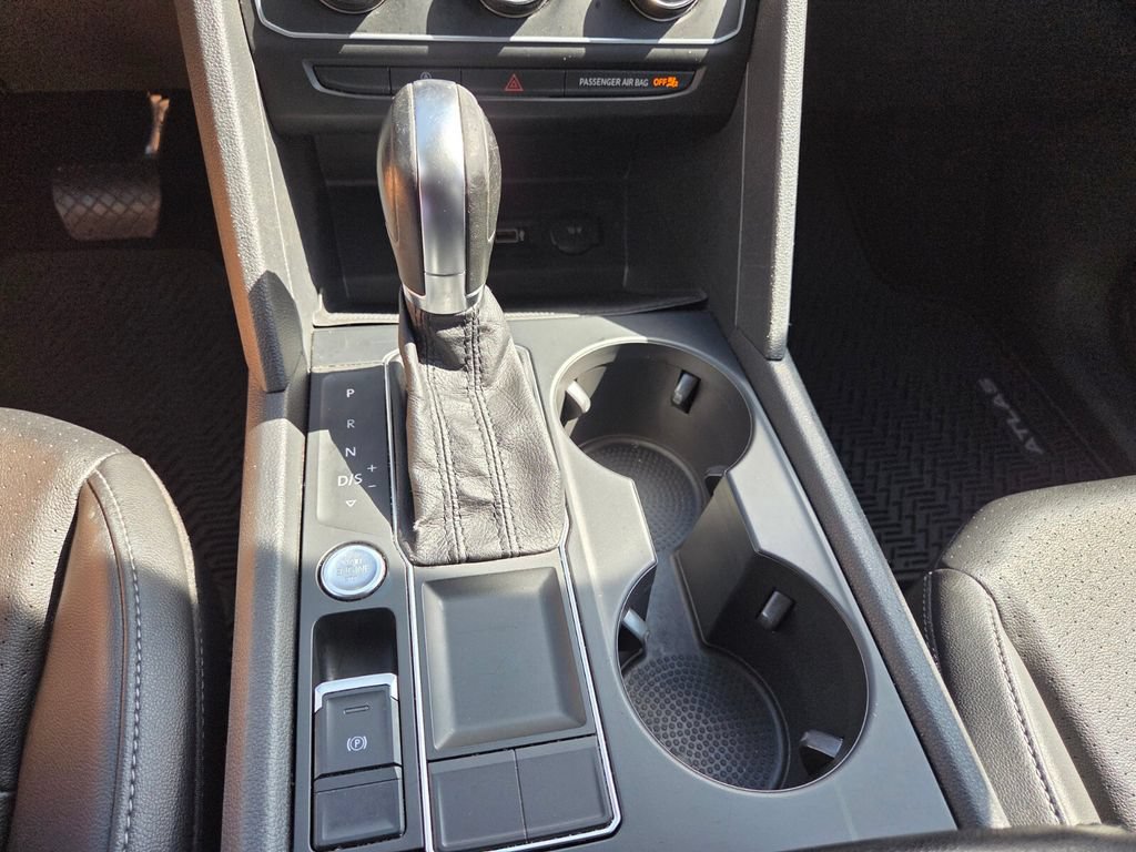 Used 2018 Volkswagen Atlas SE FWD image 17