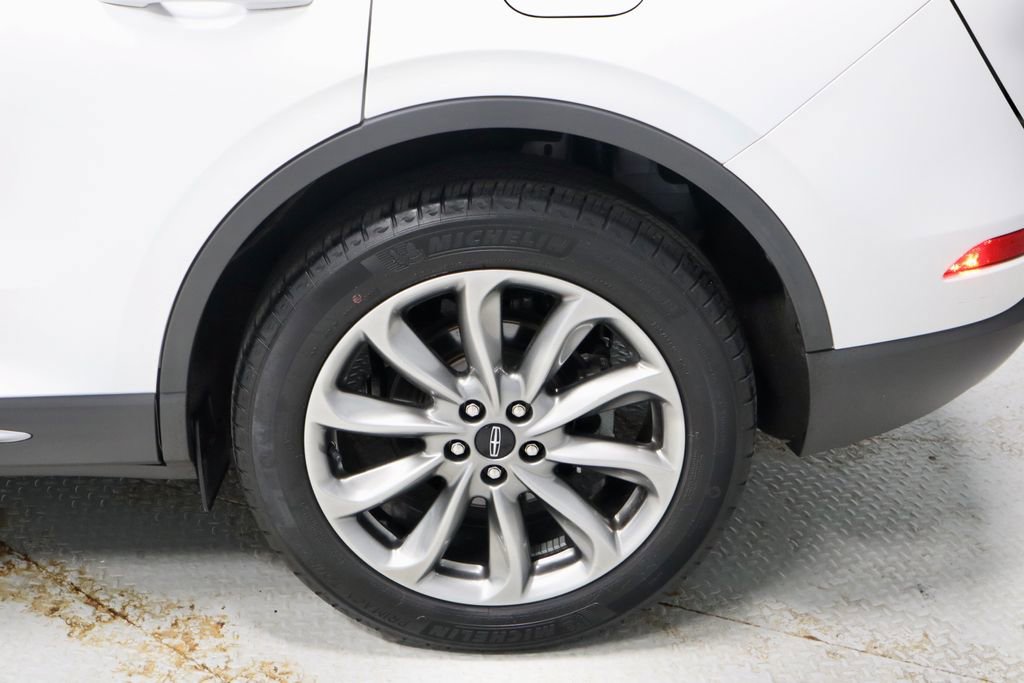 Used 2022 Lincoln Corsair Standard w/ Premium Package image 21