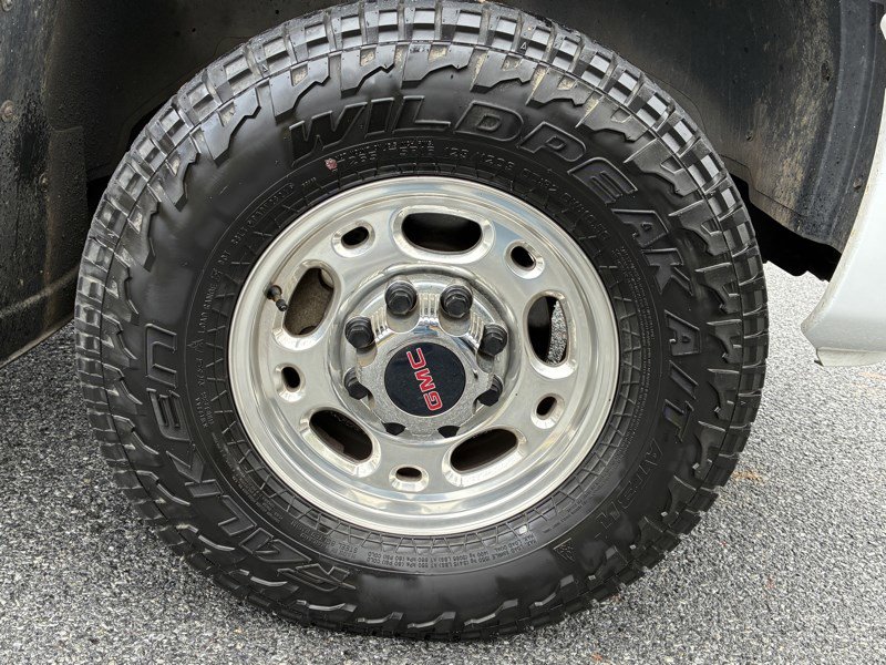 Used 2007 GMC Sierra 3500 SLE w/ Heavy-Duty Power Package image 26