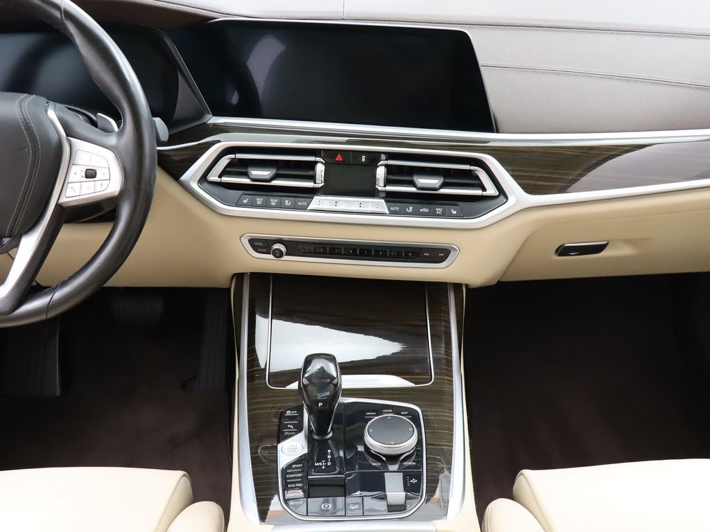 Used 2019 BMW X7 xDrive40i w/ Premium Package AWD/4WD image 23