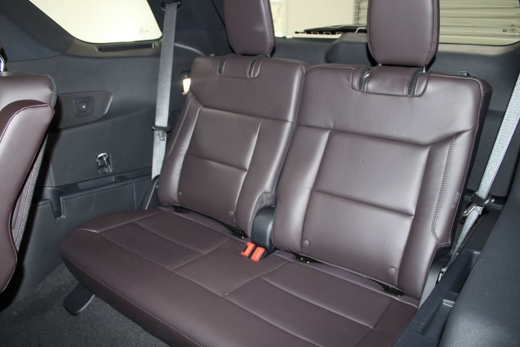 New 2026 Ford Explorer Platinum RWD image 27