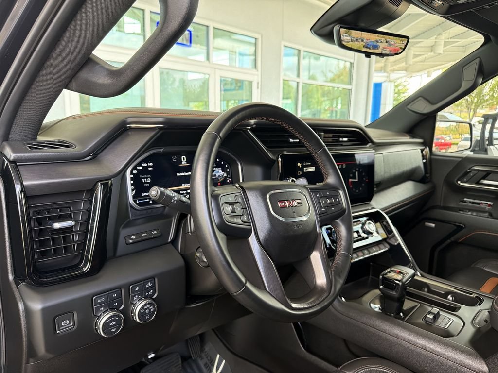 Certified 2024 GMC Sierra 1500 AT4 w/ Technology Package AWD/4WD image 11