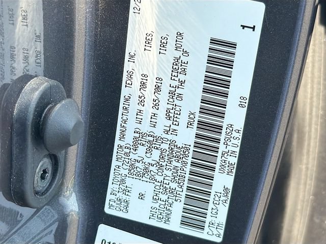 Used 2023 Toyota Tundra SR5 w/ SR5 Premium Package AWD/4WD image 29