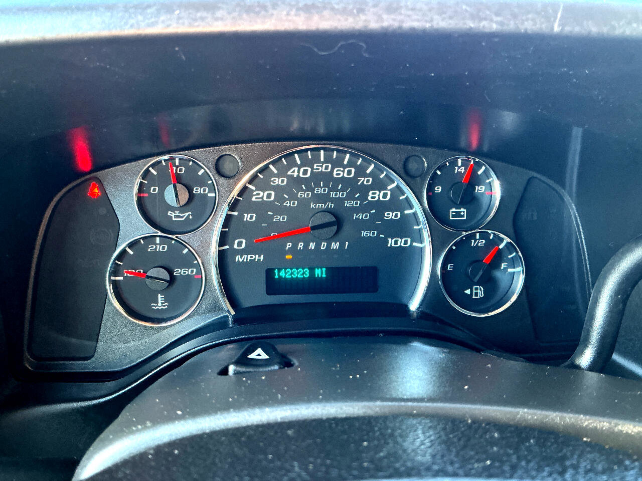 Used 2020 Chevrolet Express 3500 w/ Driver Convenience Package image 11