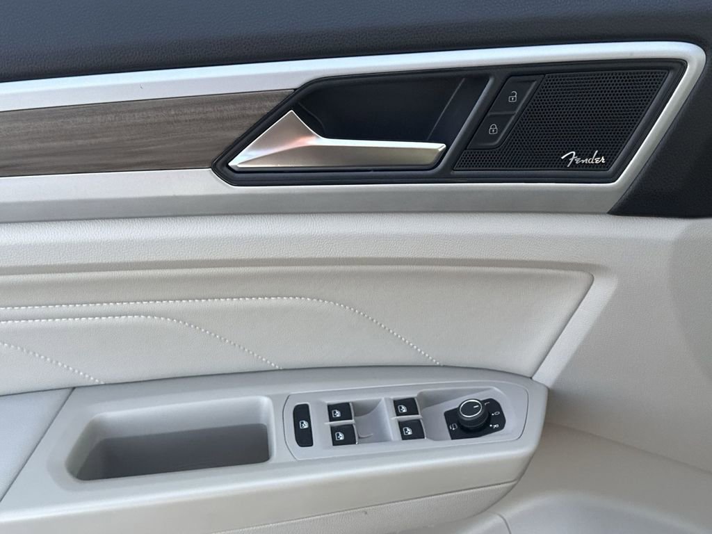 Used 2021 Volkswagen Atlas SEL Premium image 15