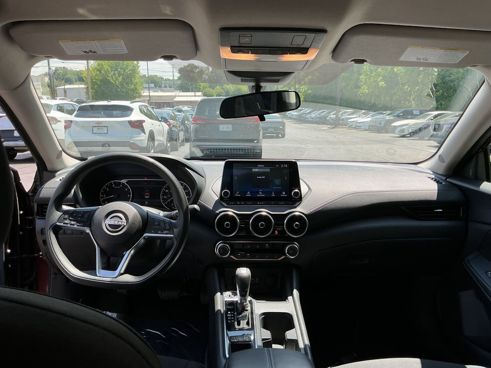 Used 2025 Nissan Sentra SV FWD image 28