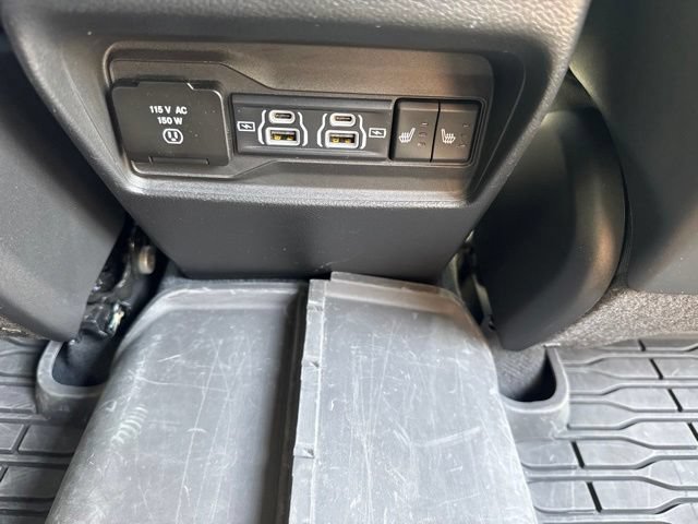 Used 2023 Jeep Grand Cherokee Limited w/ Black Appearance Package AWD/4WD image 33