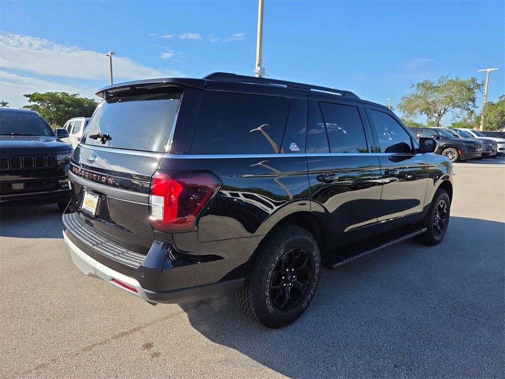 Used 2024 Ford Expedition Timberline image 6