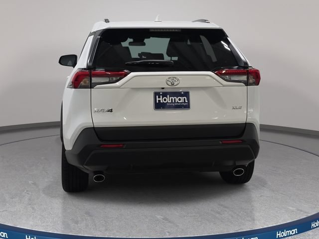 Certified 2024 Toyota RAV4 XLE FWD image 6