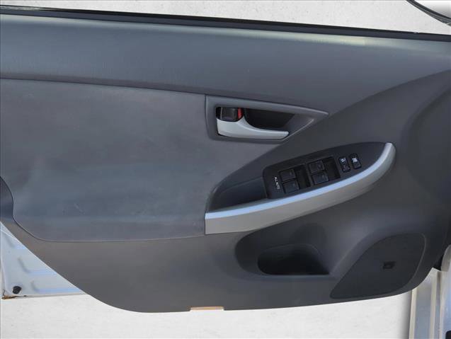 Used 2010 Toyota Prius Three image 7
