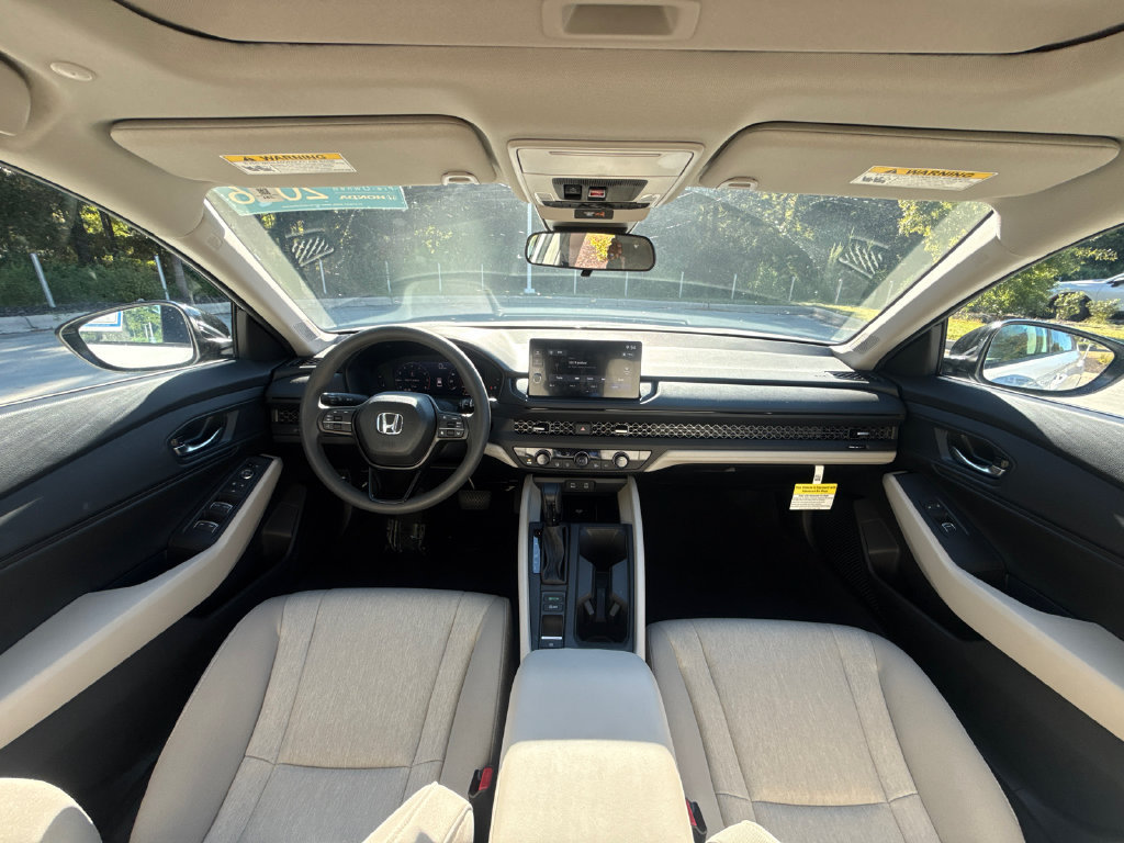 Certified 2026 Honda Accord SE image 17