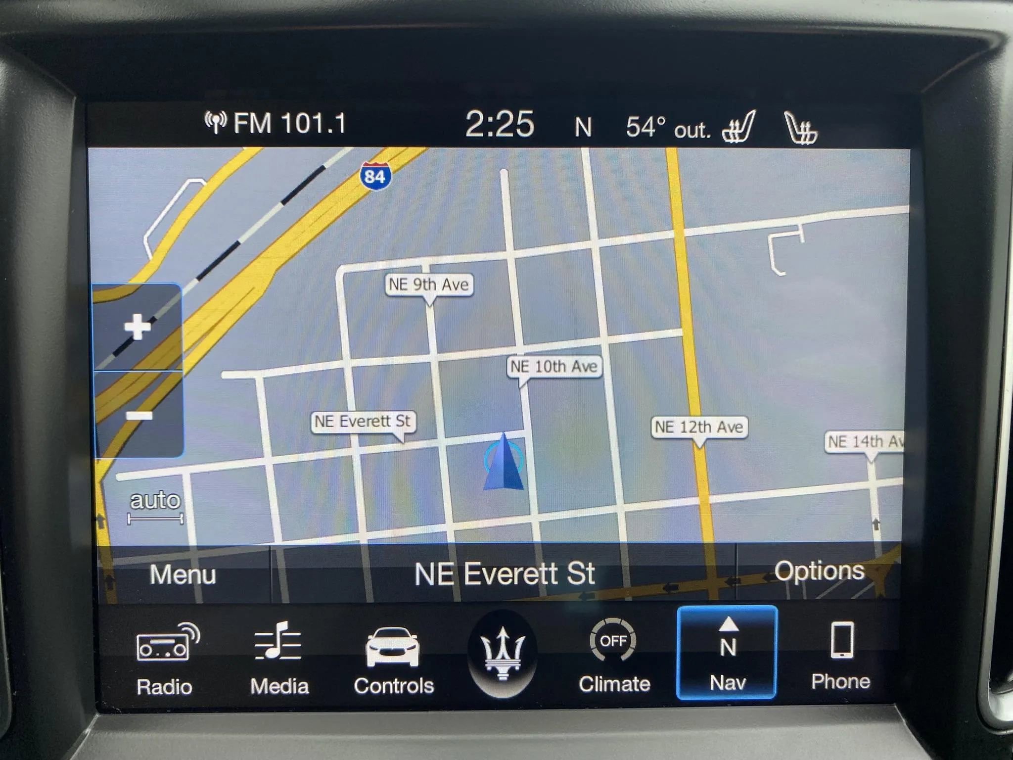 Used 2018 Maserati Levante image 29
