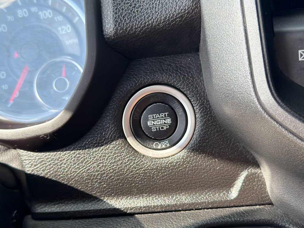 Used 2023 RAM 2500 Tradesman w/ Chrome Appearance Group image 30