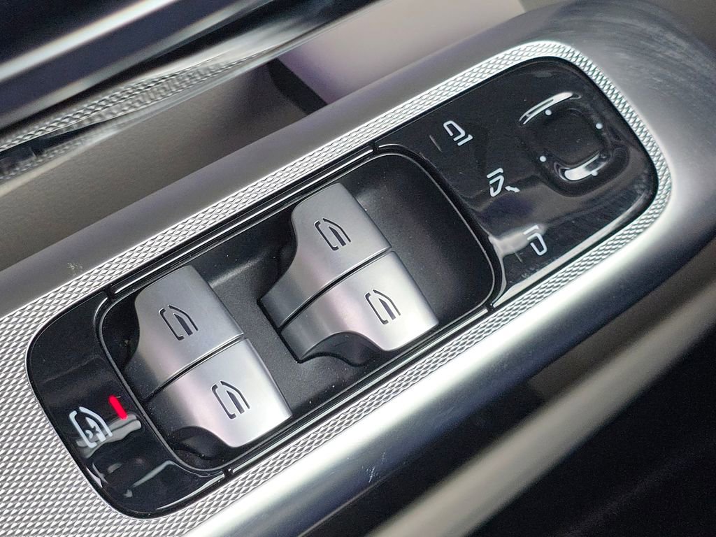 Certified 2026 Mercedes-Benz GLC 300 4MATIC image 28