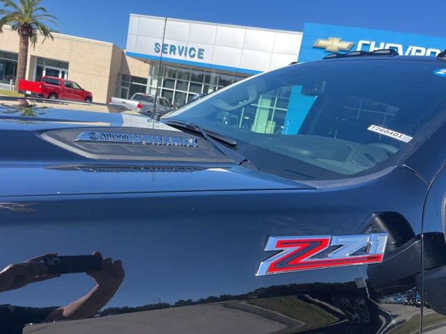New 2026 Chevrolet Silverado 2500 LTZ w/ LTZ Plus Package AWD/4WD image 3
