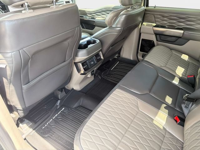 Used 2025 Ford F350 Platinum w/ Platinum Plus Package AWD/4WD image 14