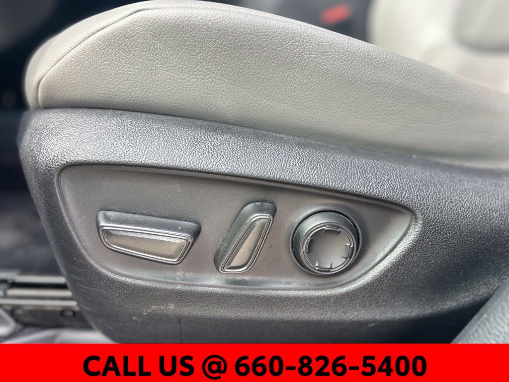 Certified 2025 Toyota Sienna XLE w/ XLE Plus Package FWD image 10