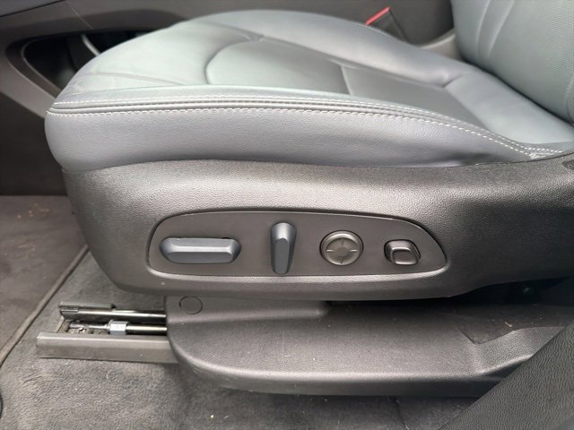 Used 2024 Buick Enclave Premium image 28