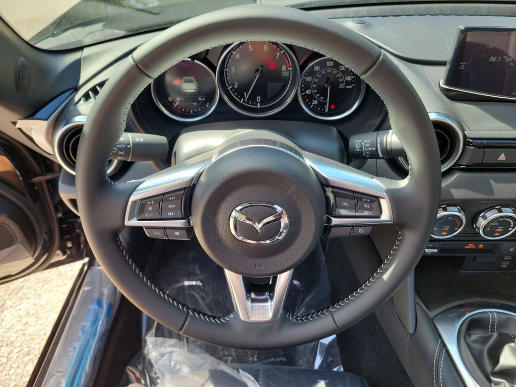 New 2026 MAZDA MX-5 Miata RF Grand Touring RWD image 21