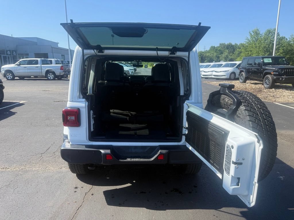 Certified 2019 Jeep Wrangler Unlimited Sahara AWD/4WD image 48